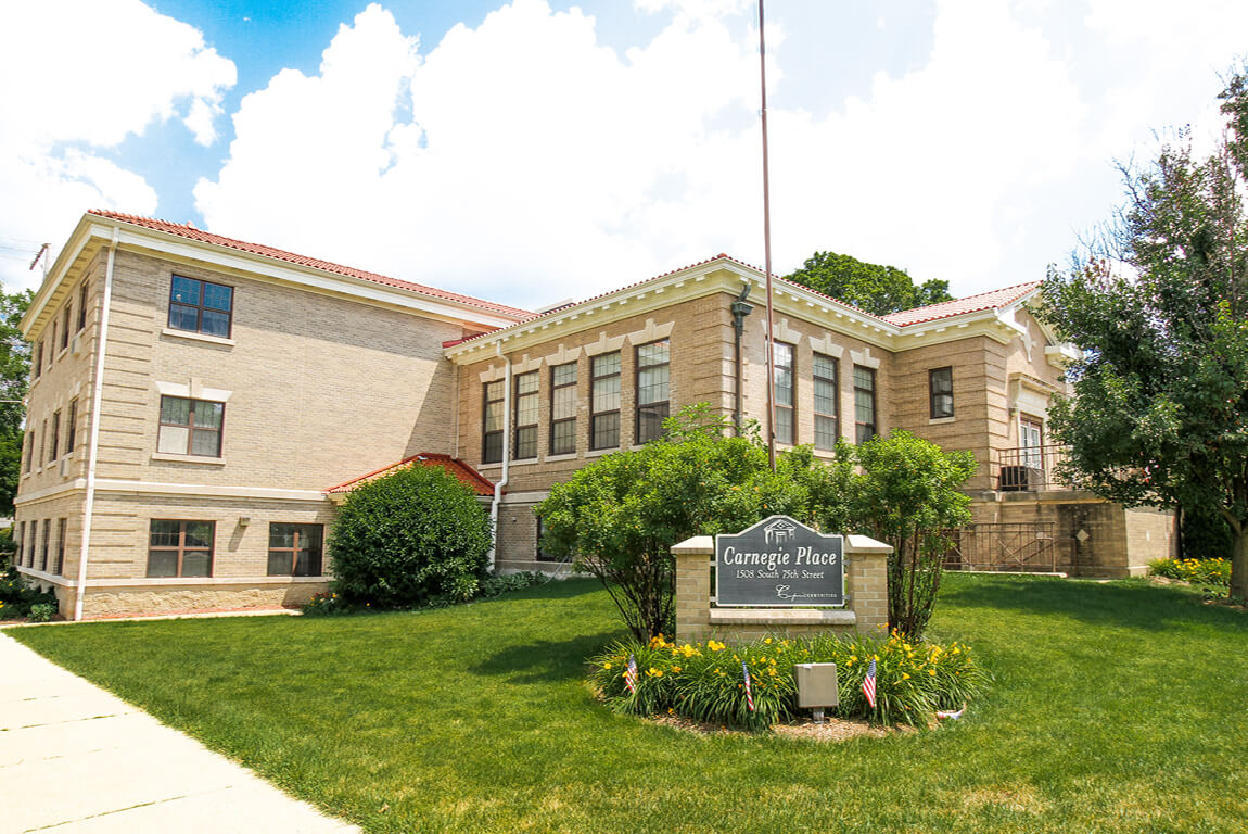 Independent Living in West Allis, WI Carnegie Place