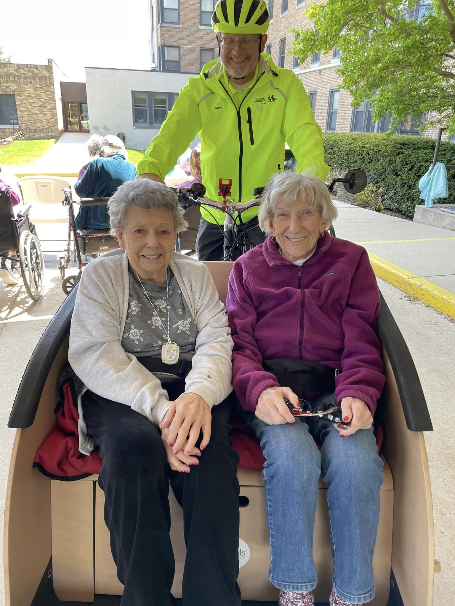 Milwaukee Senior Living | 55+ Active Communities Madison WI