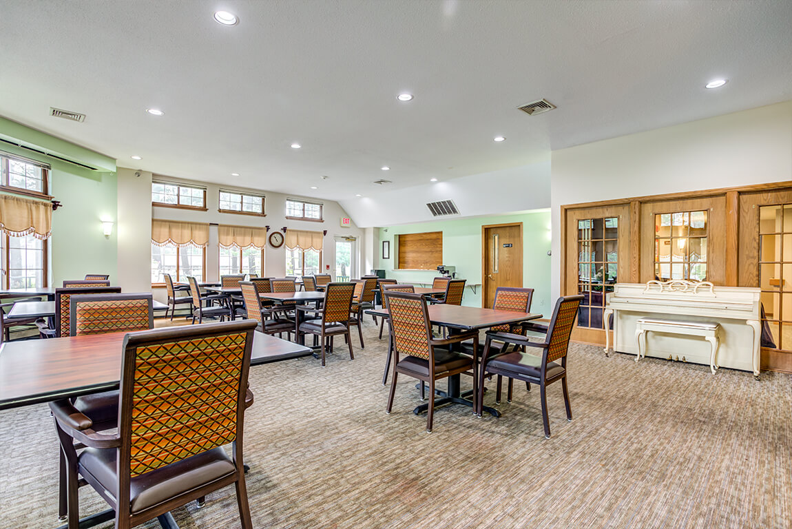 Mulberry Campus Senior Living Dining Room