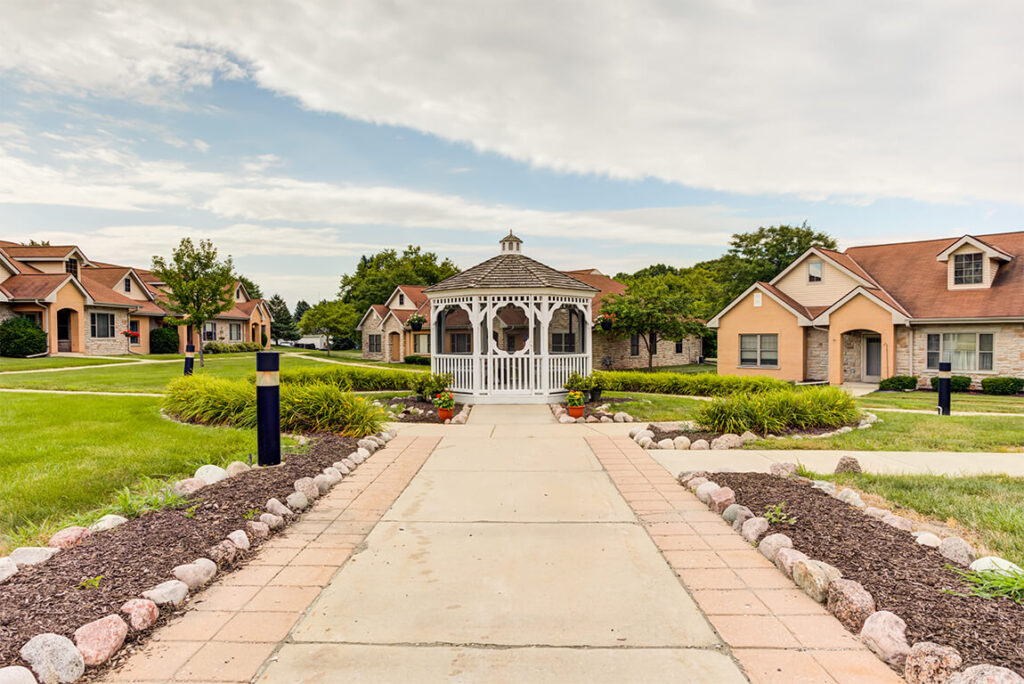 Independent & Assisted Living Community in Milwaukee, WI
